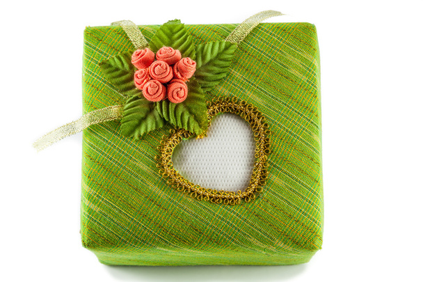 Caja verde de tejidos
  - Foto, Imagen