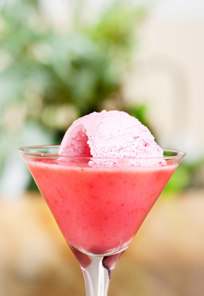 Strawberry Ice Cream Smoothie - Photo, image