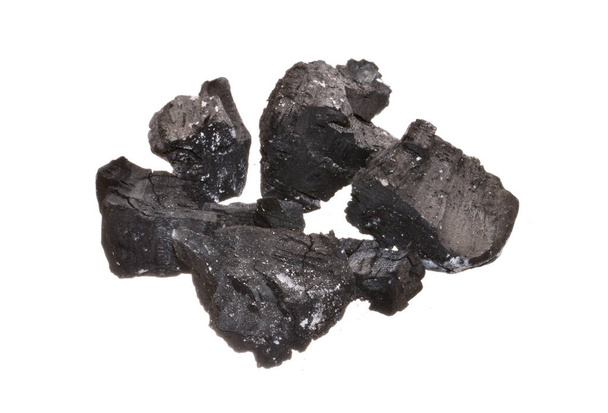 houtskool geïsoleerd op witte achtergrond - Foto, afbeelding