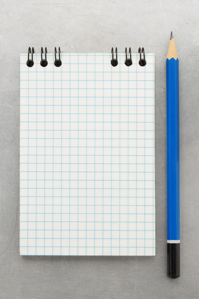 Checked notebook - Zdjęcie, obraz