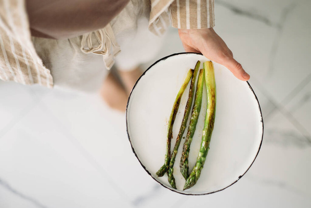 asparagus season, asparagus dishes - Foto, Imagem