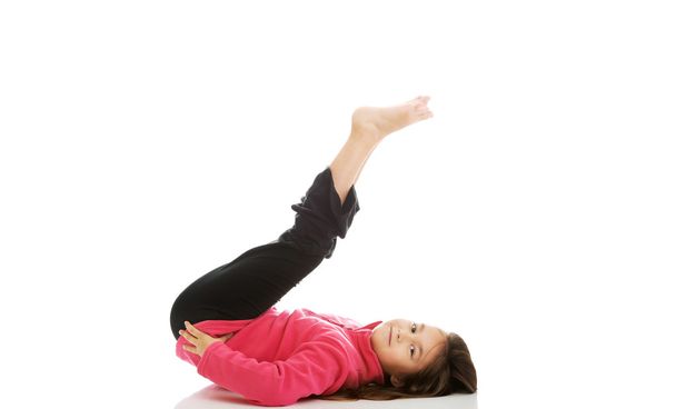κορίτσι κάνει γυμναστική άσκηση - Φωτογραφία, εικόνα