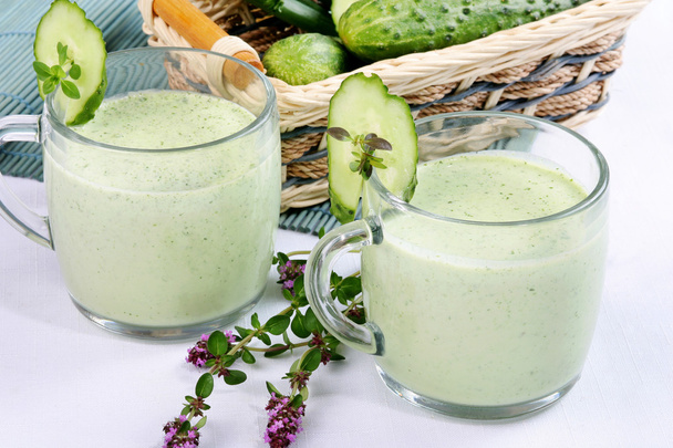 Bebida vegetal saudável
 - Foto, Imagem