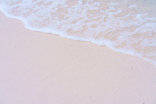 Kaunis trooppinen ranta meri ja hiekka Andamaaninmerellä Thaimaa
. - Valokuva, kuva