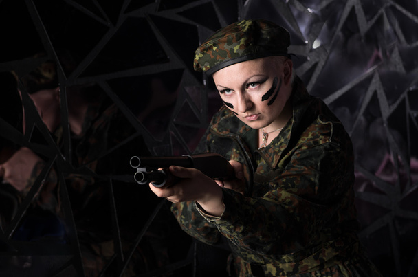 Soldier woman in beret - Photo, Image