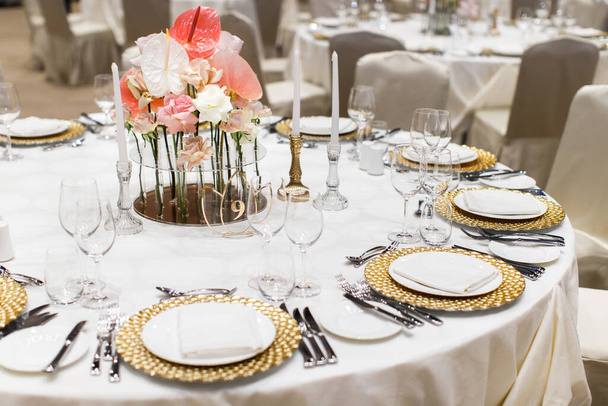Table set for wedding or another catered event dinner. - Photo, Image