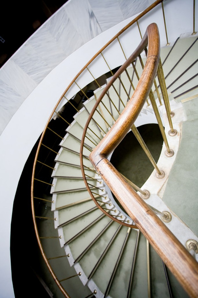 Doblado de escaleras
 - Foto, imagen