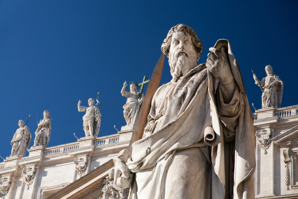 Estátua no Vaticano
 - Foto, Imagem