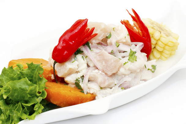 Peruwiański tradycyjne danie ze świeżych ryb - Zdjęcie, obraz