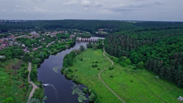 Pequena central hidroeléctrica na Europa Central - Filmagem, Vídeo