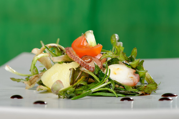 Fresh salad with seafood - Photo, Image
