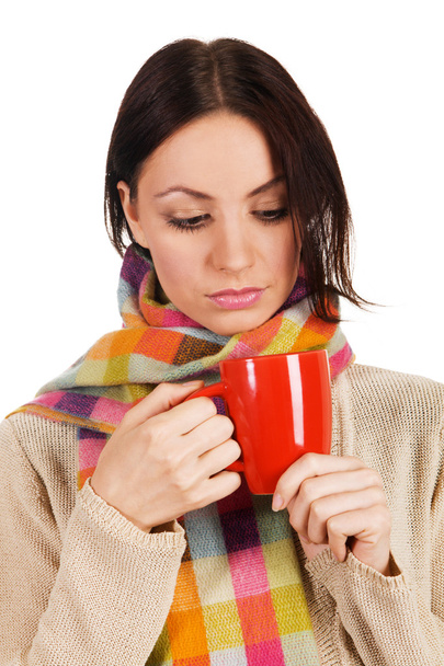 Yougn красивая женщина с чашкой чая
 - Фото, изображение