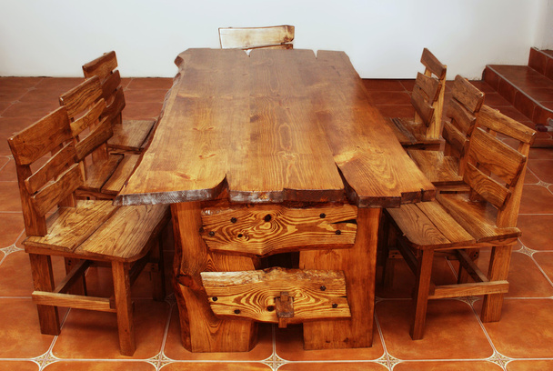 Hand-made large kitchen table - Foto, afbeelding