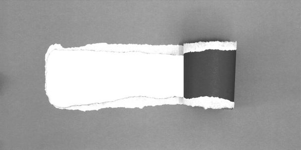 fondo de papel desgarrado, espacio de copia de ranura de papel para texto publicitario creativo  - Foto, imagen