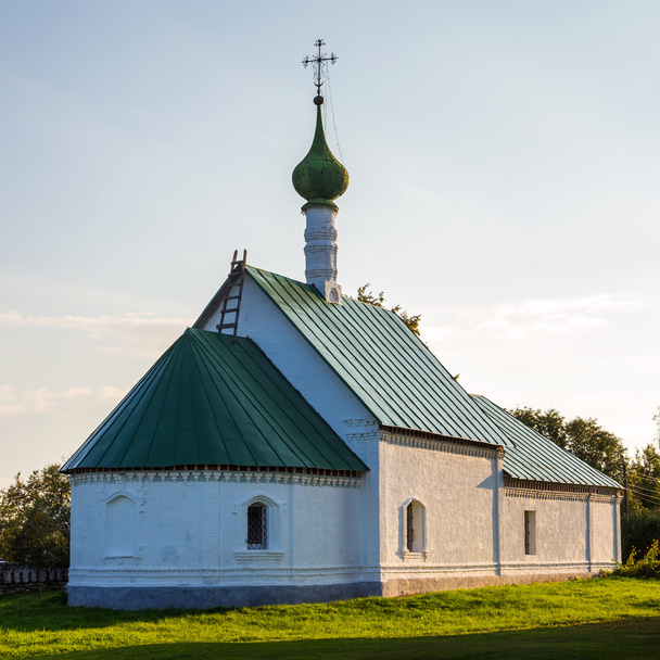 Kideksha. Russia. Church of St. Archdeacon Stefan. Built in 1780 - Φωτογραφία, εικόνα