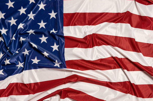 Zblízka zmačkaná vlajka USA. Národní vlajka Spojených států amerických - Fotografie, Obrázek