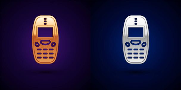 Altın ve gümüş renkli eski klavye cep telefonu simgesi siyah arkaplanda izole edilmiş. Retro cep telefonu cihazı. 90 'ların klasik cep telefonu. Vektör - Vektör, Görsel
