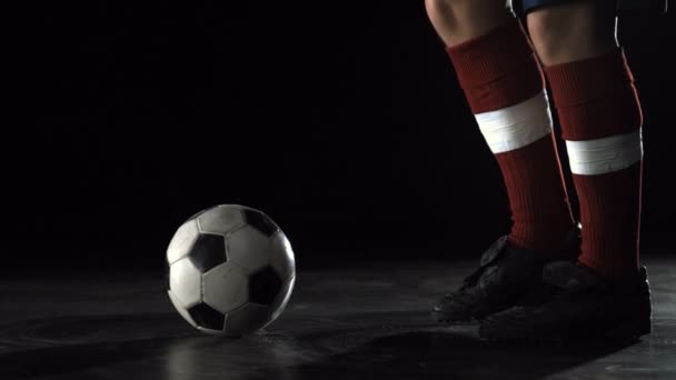 Foot kicking soccer ball, - Footage, Video