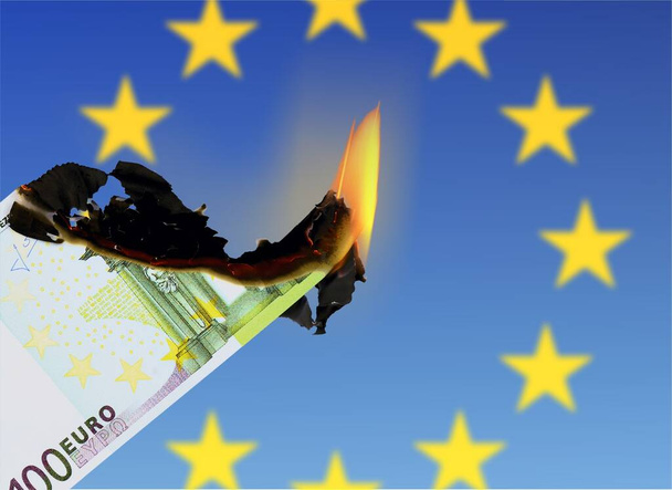 Symbolisch beeld over inflatie, geldvernietiging in Europa - Foto, afbeelding