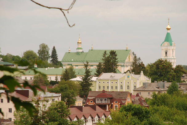 The historic part of the old town.Monasheskyy building Epiphany Monastery.Great old orthodox church - Foto, Imagen
