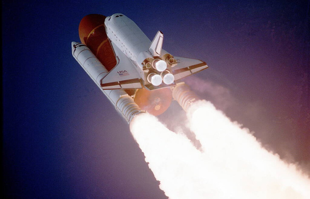 Lançamento de foguetes no Centro Espacial Kennedy - Foto, Imagem