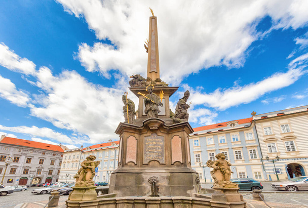 Η αρχιτεκτονική της Πράγας είναι μία από τις πιο όμορφες πόλεις της Ευρώπης. - Φωτογραφία, εικόνα