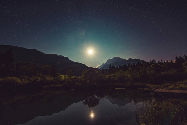 Night reflection in Zelenci springs. - Fotó, kép
