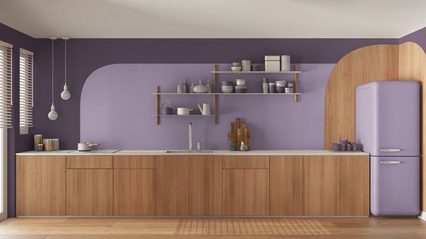 Moderna cocina contemporánea en tonos púrpura, armarios de madera, fregadero con grifo y placa de inducción, nevera vintage. Estantes con cerámica. Ventanas con persianas, diseño de interiores - Foto, imagen