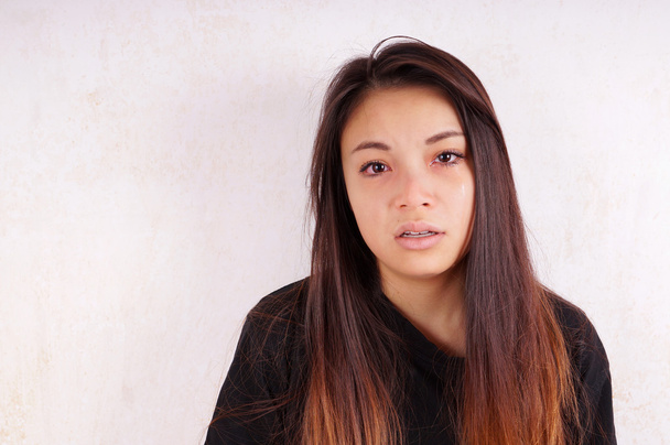 junge asiatische Frau weint - Foto, Bild
