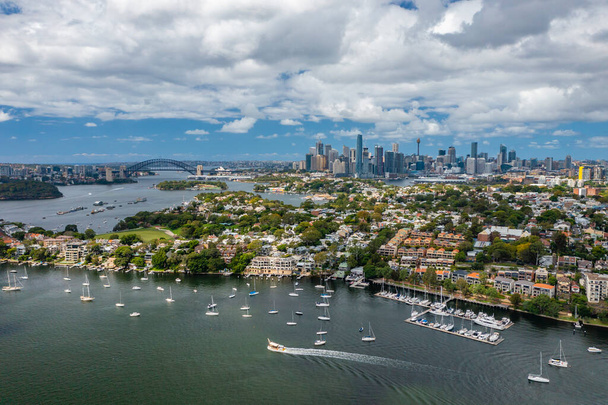 Vista aérea del puerto de Sydney durante el día - Foto, Imagen