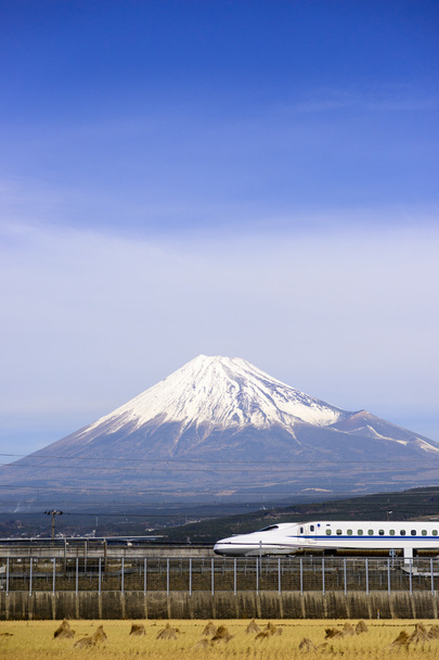日本の富士山. - 写真・画像