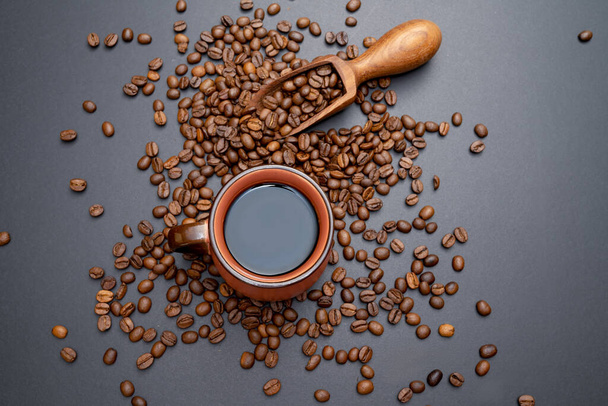 Taza de café y granos de café - Foto, Imagen