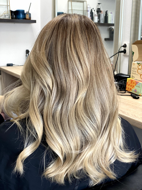 beautiful hair. dyed hair in a beauty salon. beautiful hair coloring. - Photo, Image