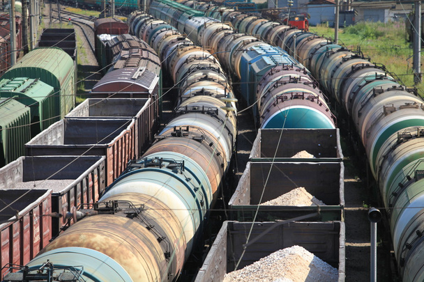 Товары по железной дороге
 - Фото, изображение