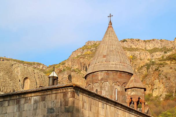 Ermenistan 'ın Kotayk ilindeki Geghard Ortaçağ Manastırı Kompleksi, UNESCO Dünya Mirası Bölgesi Kilisesi - Fotoğraf, Görsel