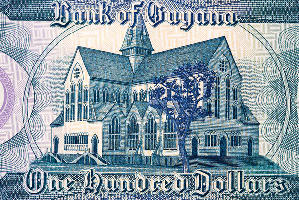 Catedral de São Jorge em Georgetown a partir de dinheiro da Guiana - Dólares - Foto, Imagem