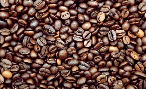 焙煎したコーヒー豆のクローズアップ - 写真・画像