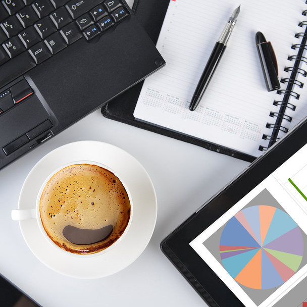 notebook és egy csésze kávé - Fotó, kép