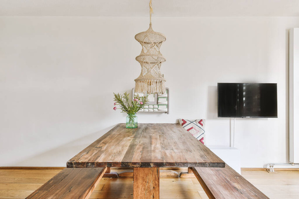 Bright dining room in a modern luxury house - Foto, Bild