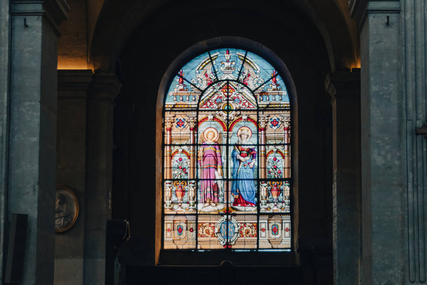 interior of a french church - Φωτογραφία, εικόνα