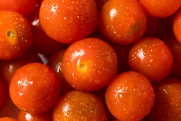 Raw Organic Red Cherry Tomatoes in a Bowl - Фото, зображення