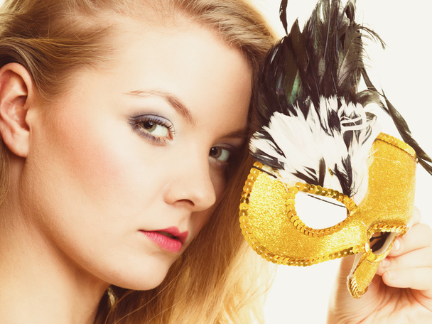 Beautiful girl in carnival mask posing - Fotoğraf, Görsel