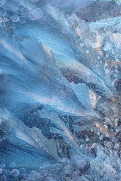 patrones de hielo en vidrio de invierno - Foto, imagen