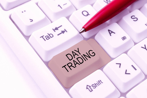 Подпись под текстом Day Trading, Internet Concept securities specifically buying and selling financial instruments -48553 - Фото, изображение