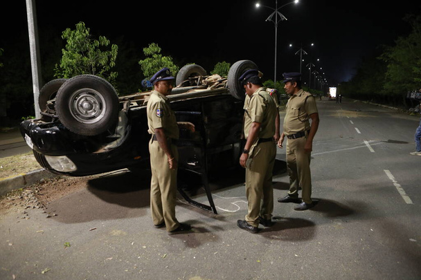 Police indienne à la voiture accident - Photo, image