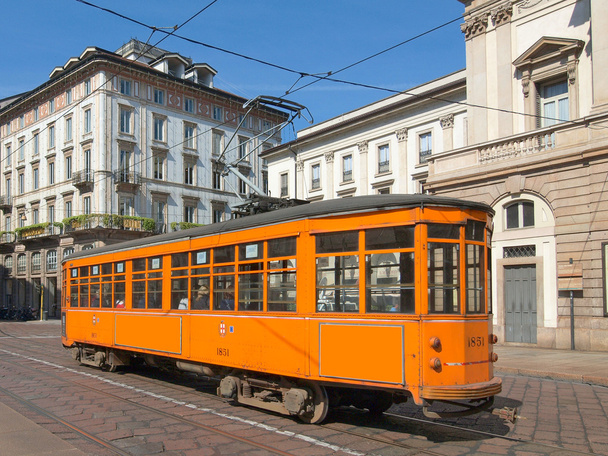 sztuka tramwaj, Mediolan - Zdjęcie, obraz