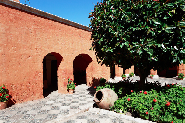Het klooster van Saint Catherine (Santa Catalina), Arequipa, Per - Foto, afbeelding