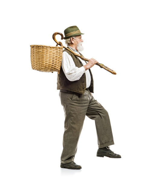Farmer man in hat holding basket - Zdjęcie, obraz