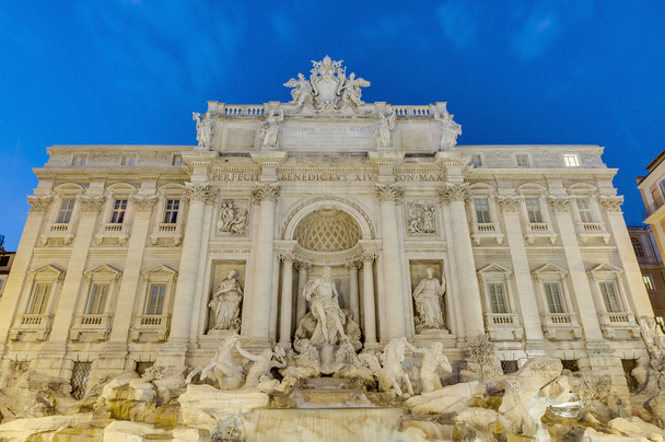 fontána di Trevi, barokní kašna v Římě, Itálie. - Fotografie, Obrázek