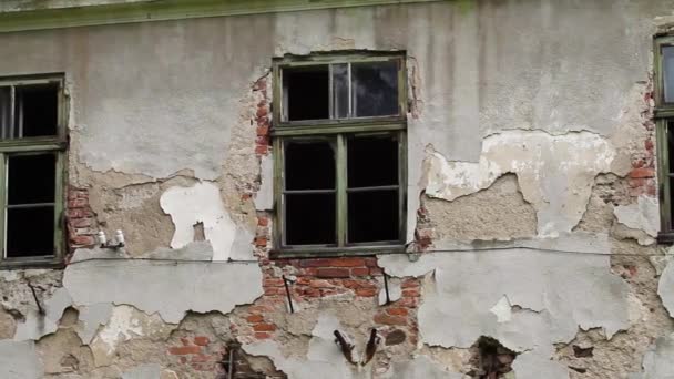 ερείπια παλιού σπιτιού - Πλάνα, βίντεο